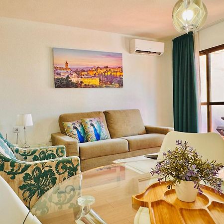 Pueblo Evita Premium Suites Benalmádena Exterior photo